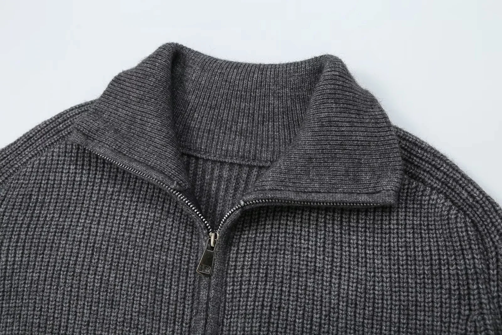 KONDALA Damen Trendiges Pendler-Hosen-Set Reißverschluss-Revers-Strickjacke Elastische Taille Hose Neue Mode 2026 Herbst Winter Freizeit-Set – Detail 32