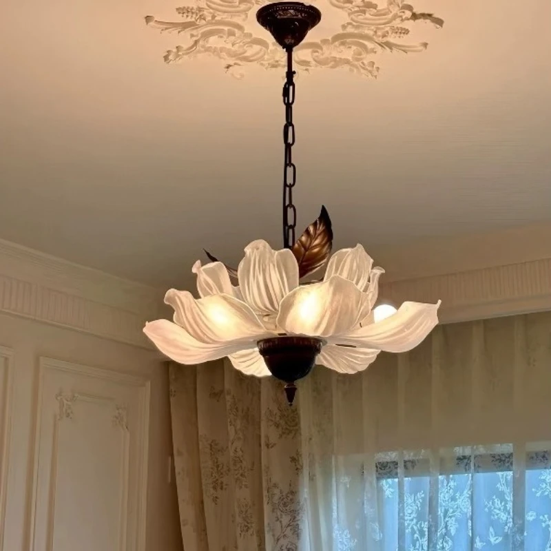 Medieval French retro petal pendant light LED living room dining room bedroom ceiling mounted home