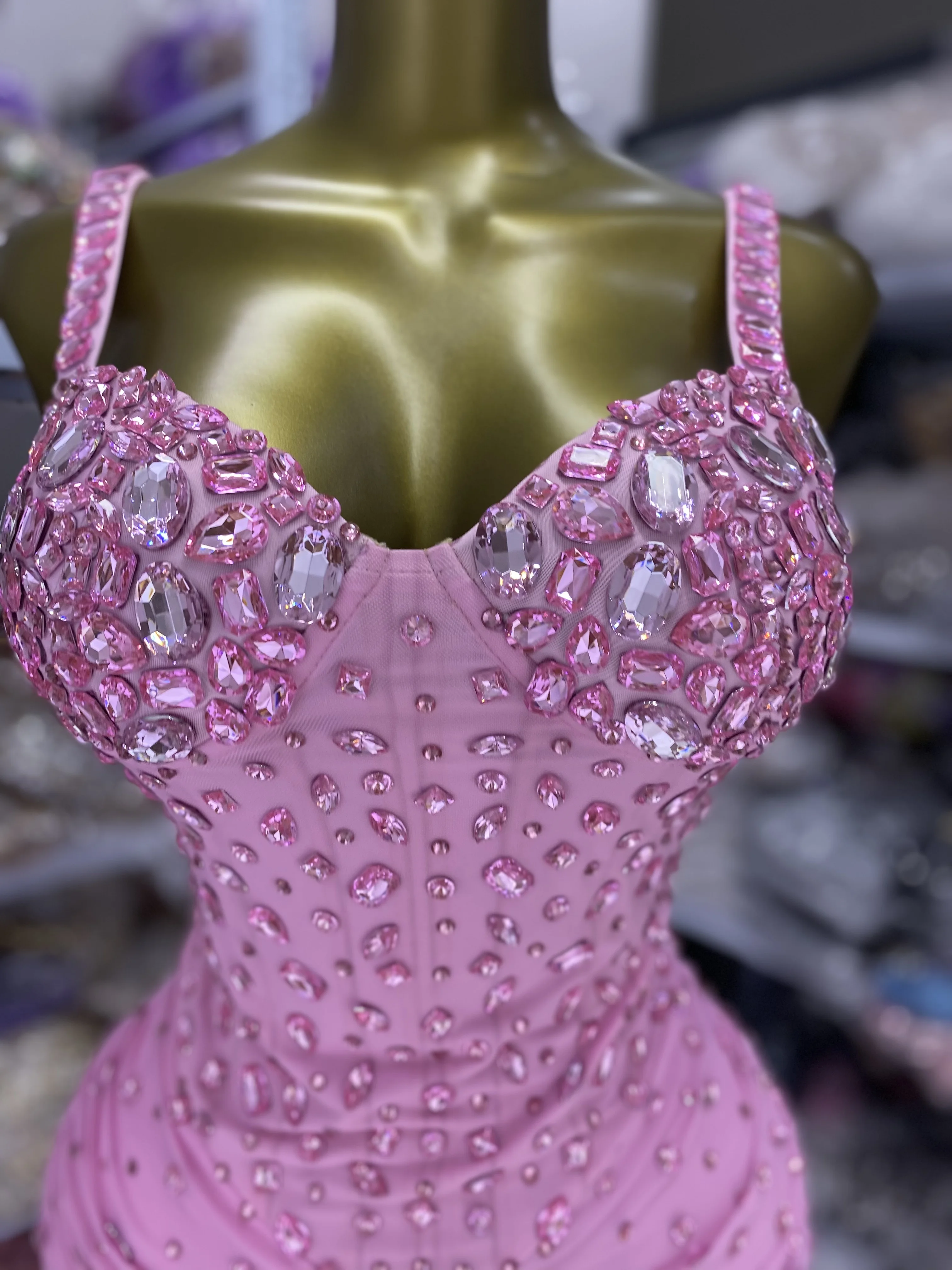 فستان عيد ميلاد نسائي وردي فاخر بطانة مرصعة بأحجار الراين الكريستالية بطول الأرض مناسبة خاصة فساتين الحفلات المسائية للمشاهير