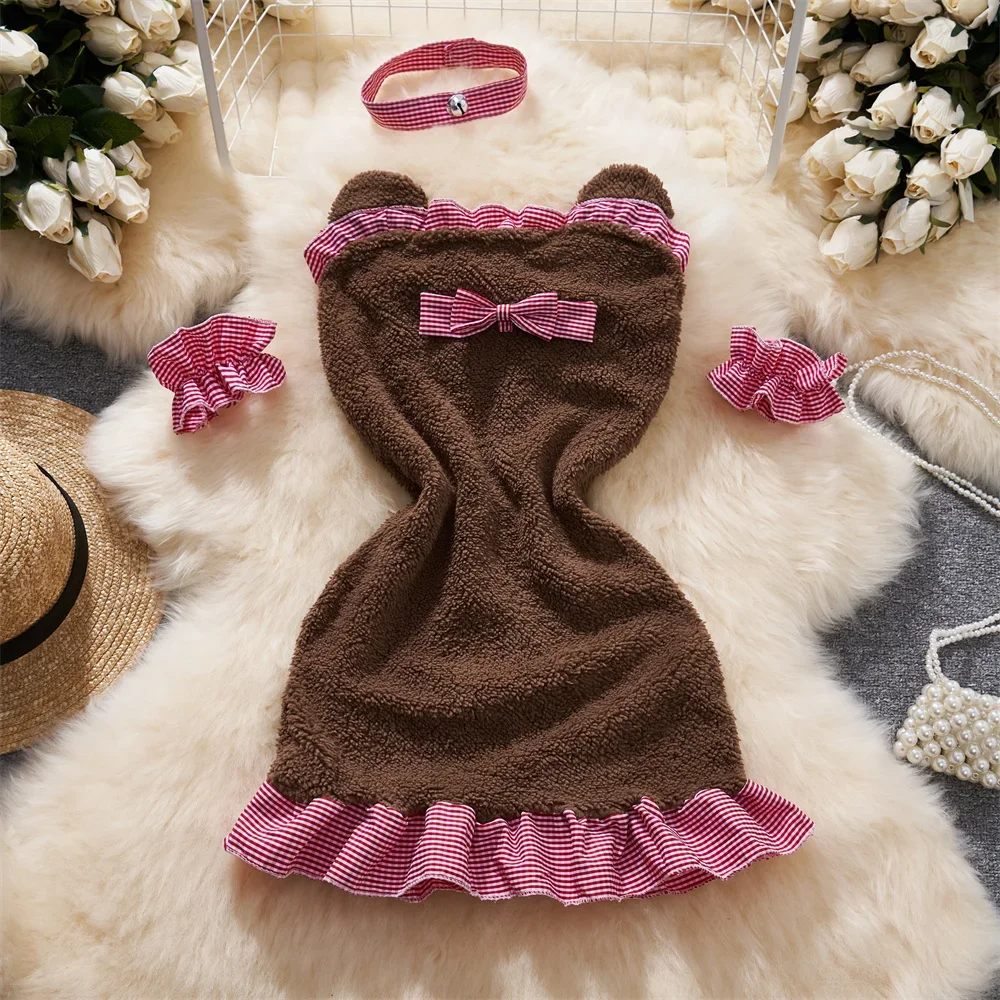 Abito sexy senza spalline sottile in pile con volant Camicia da notte da donna dolce e carina Pigiama Kawaii Lingerie erotica Orsacchiotto Cosplay Indumenti da notte