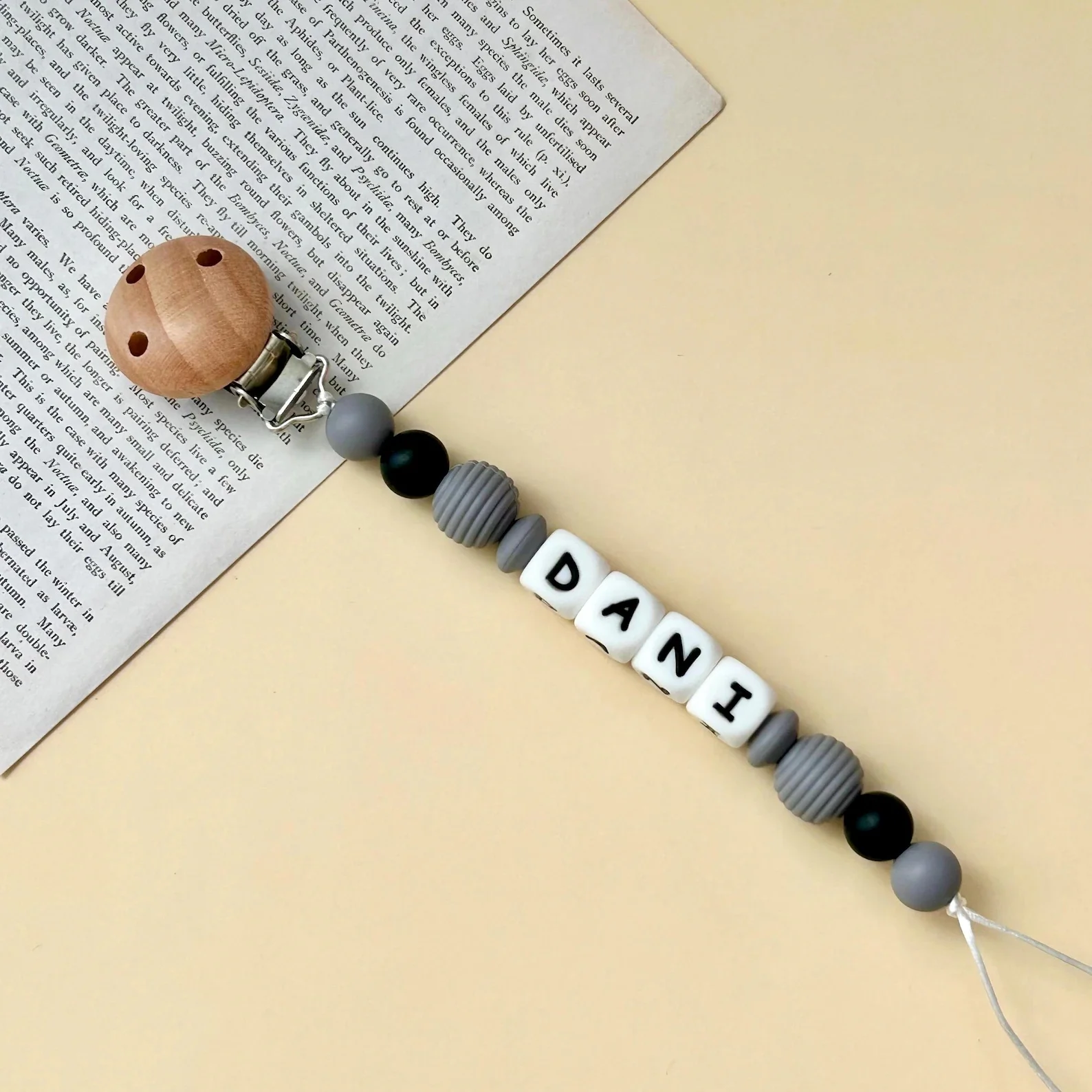 Beech Wood Pacifier Clip with Custom Name Silicone Teether Chain Anti-lost Soother Holder for Newborn Baby Girl Boy Shower Gift image 4