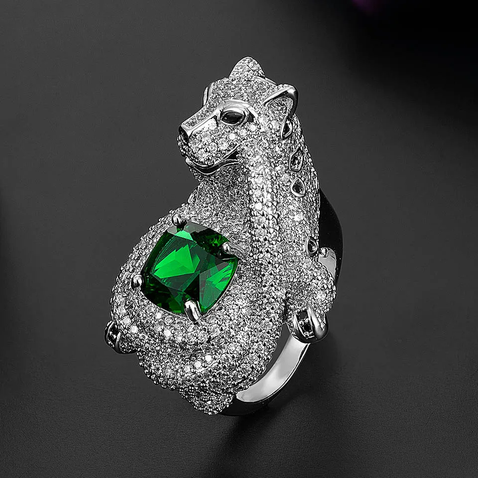 Zlxgirl Fashion Woman Statement Leopard Shape Animal Finger Ring Green Zircon Eyes Dubai Gold Color Ring couple bijoux Aneis