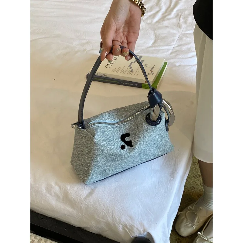 borsa-a-tracolla-casual-e-versatile-di-grande-capacita-ideale-per-il-lavoro-da-portare-a-mano-o-a-spalla-oppure-come-borsa-da-portare-in-vita-o-sul-petto-adatta-sia-per-uomo-che-per-donna