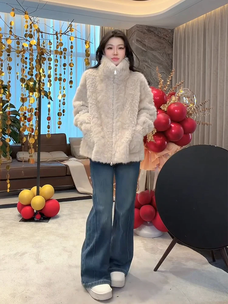 

Модная повседневная верхняя одежда из экологичного меха Lao Yang's Personal ME Hot Spring Ci Warm Faionable All-Match Eco-Friendly Fur Trendy Casual Fur Outerwear