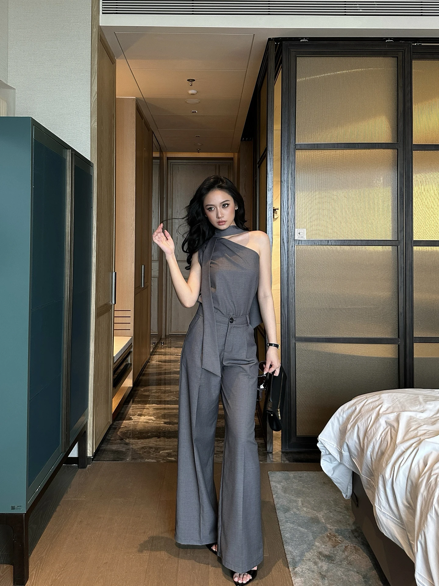 

Lrogue's Wool Roll High Waist Wide Leg Pants Two-Piece Set Women's Summer Fashion Asymmetrical Shoulder Sash Sleeveless Top