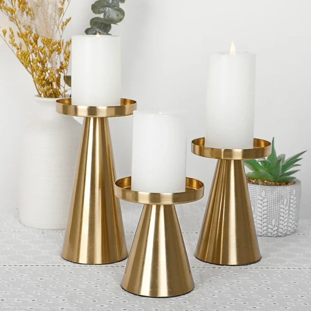 Golden Candle Holder 3-1 Set Candlestick Pillar Candle Container Taper Metal Stand Wedding Decor Luxury Valentine's Day Gifts