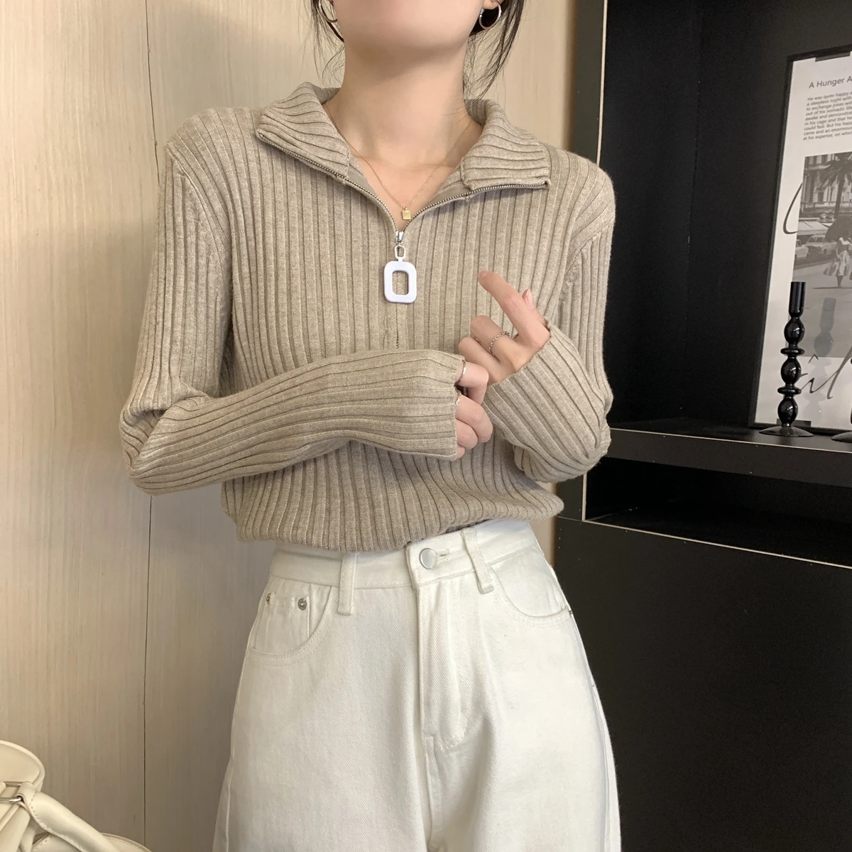 

Корейский свободный свитер для женщин в полоску с полумолнией и лацканами, утолщенная вязаная основа, осень-зима