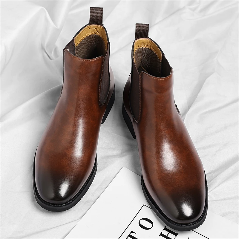 

Autumn and Winter Men Chelsea Boots Simple Casual Breathable Suitable for Business Youth Wedding and Banquet Occasions