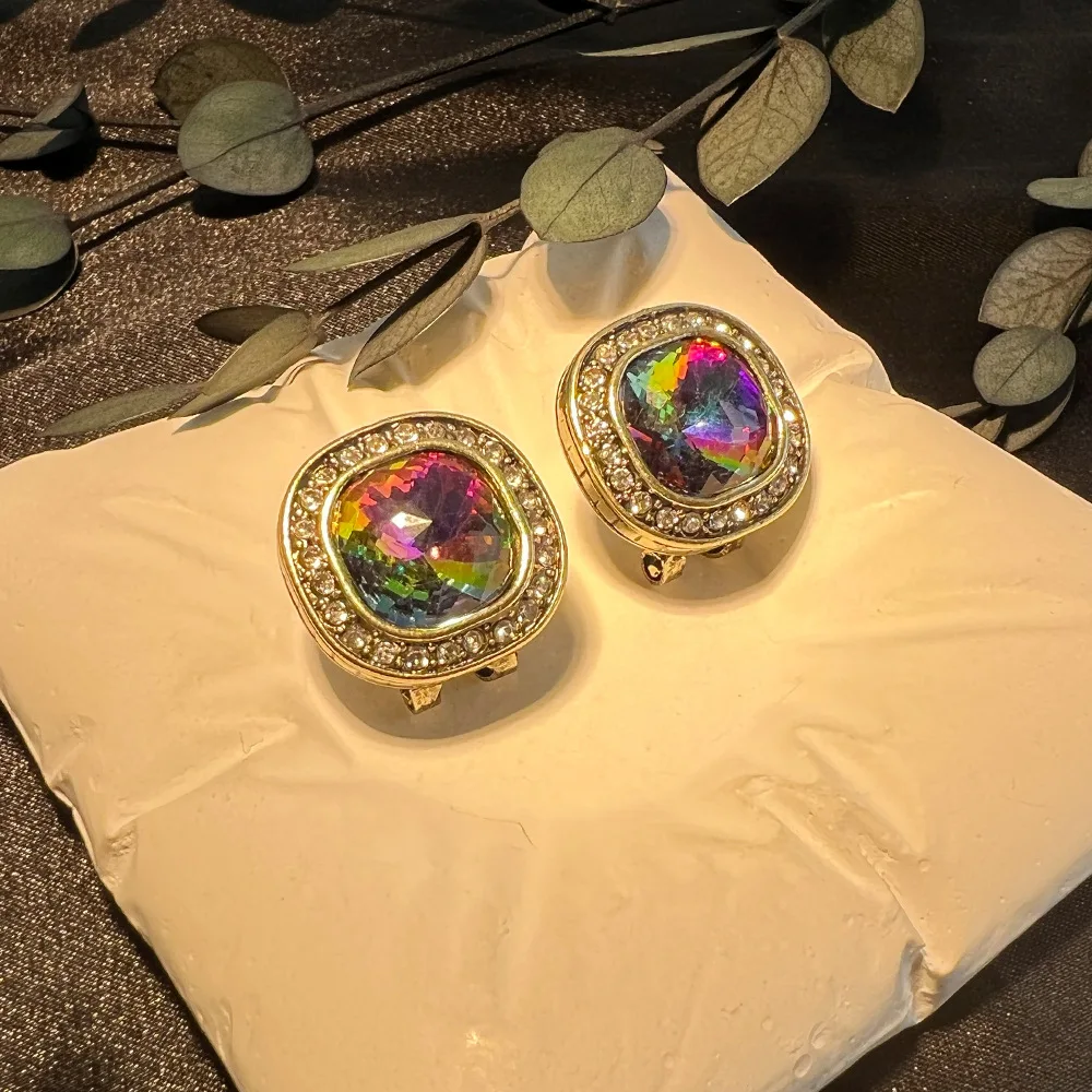 DIY accessories Medieval vintage square full diamond colored stud earrings fashion high sense versatile retro marking earrings f