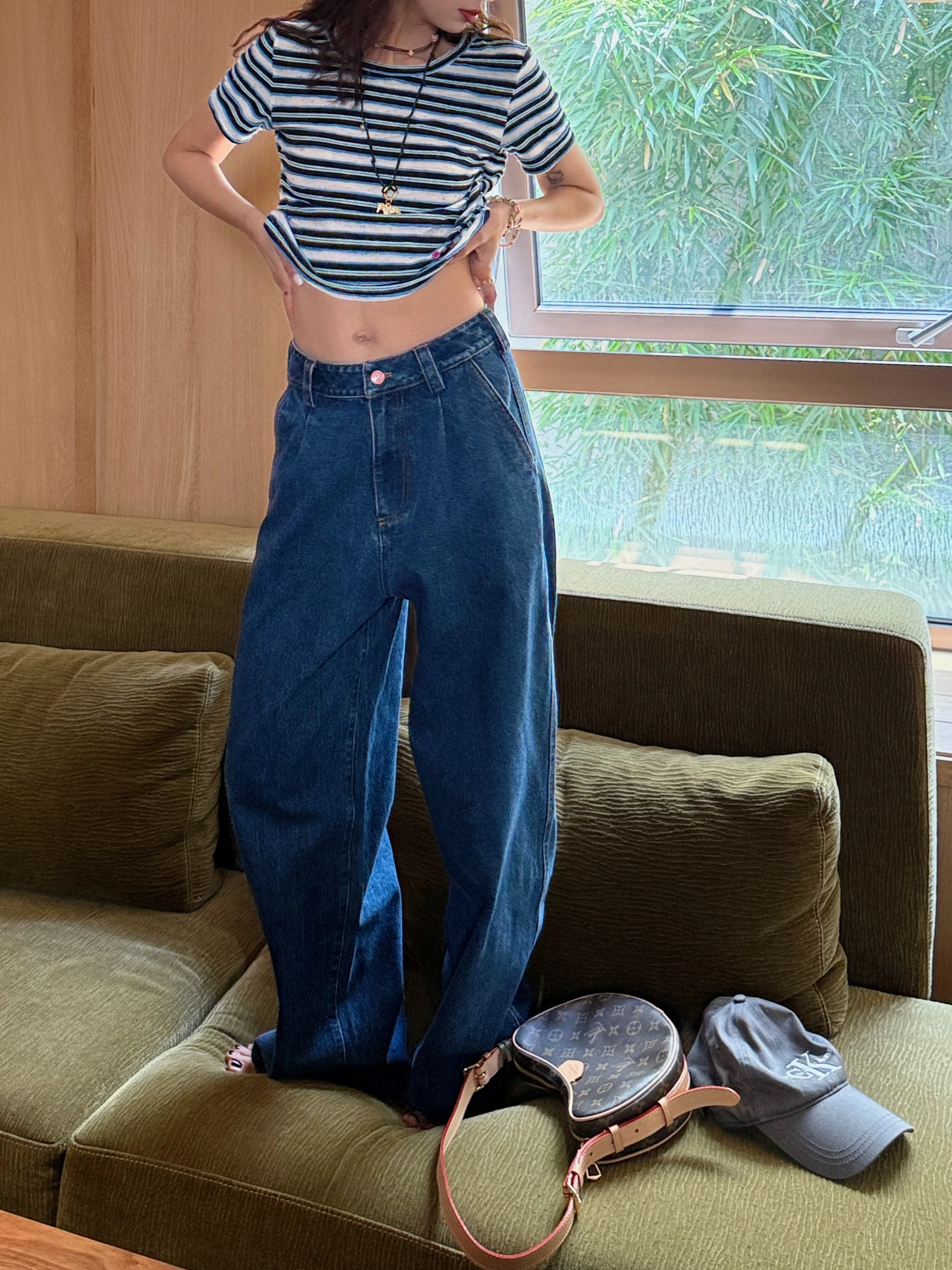 

Classic Loose Wide Leg Blue Jeans Korean Style Trousers for Women Cotton Natural Waist Button Closure Summer Fashion