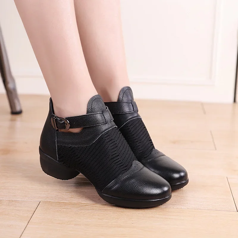 Fashion Soft-soled with Black Mesh  Dance Shoe Women's Heightening Modern Dance Square Dance Shoes In Summer