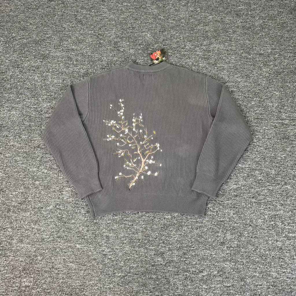 

Серый вязаный свитер Derschutze Blossm с цветочной вышивкой для мужчин и женщин, толстовки с круглым вырезом