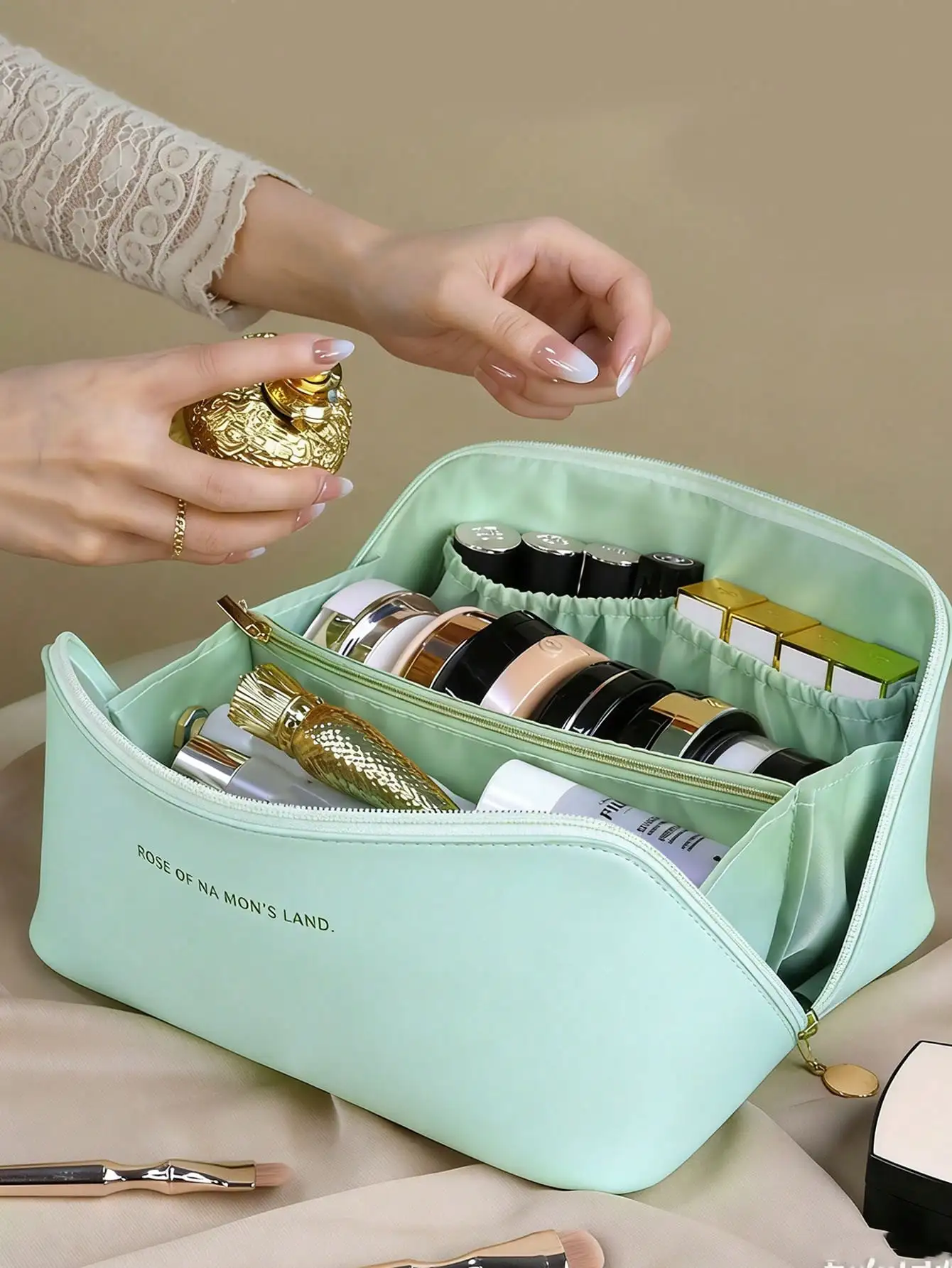 

Portable Travel Makeup Bag, PU Waterproof Handbag, Multi-Functional Large Capacity Women's Cosmetic Tool Storage Bag, Multi-Functional Travel Toiletry Bag, Suitable For Cosmetics, Makeup Tools, Toiletries, Ideal For Travel, Business Trip, Office And Dorm
