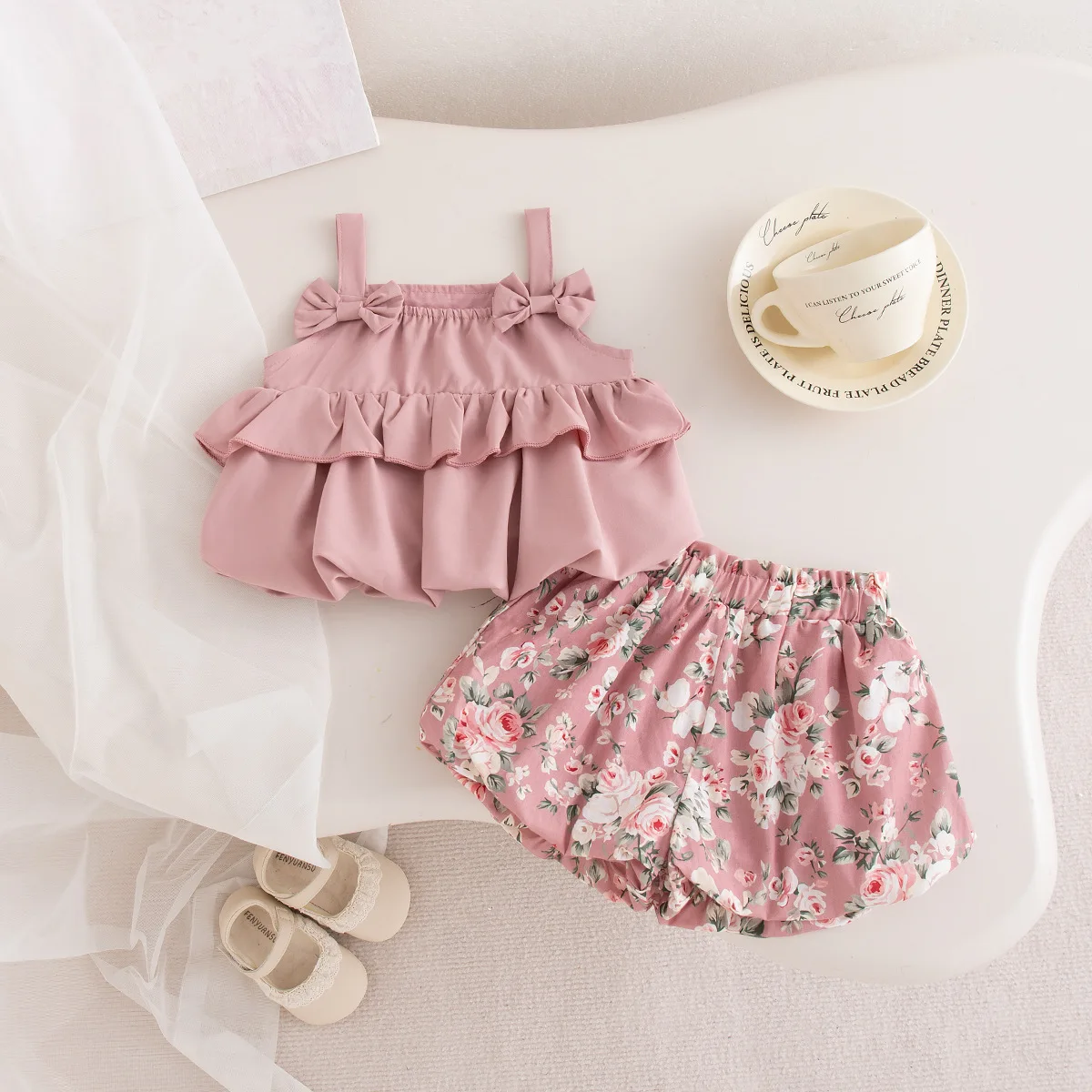 

2026 Summer Baby Girl Floral 2PCS Outfit Bow Ruffle Cami Top + Bloomer Set Toddler Casual Cute Cotton Clothes for Kids