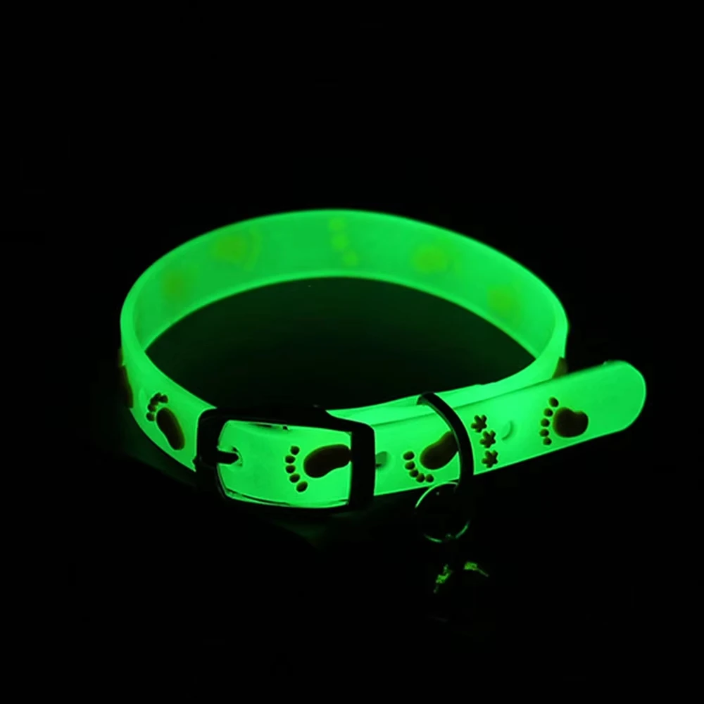 Luminous Cat Necklace Glowing Small Dog Cat Collar Anti-Loss Fluorescent Silicone Cat Bell Collar Neck Ring Pet Cat Accessories