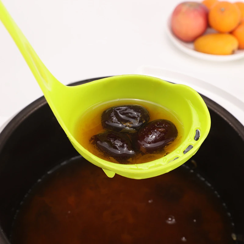 رائجة البيع الغذاء الصف PP البلاستيك بلون ملعقة قابلة للصفاة الإبداعية سوان نمط مقبض طويل ملعقة شوربة كبيرة أدوات المائدة المطبخ #5