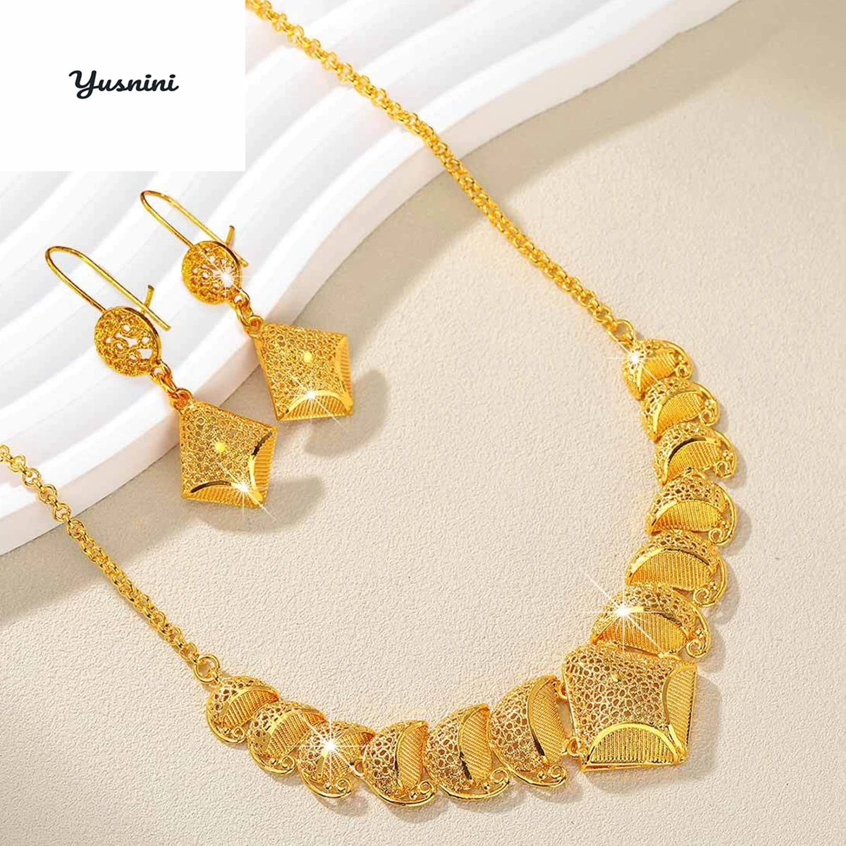 

Fashion French American 24K Gold Plated Custom Necklace and Earrings Jewelry Set for Wedding & Christmas Gifts for LoversD10947