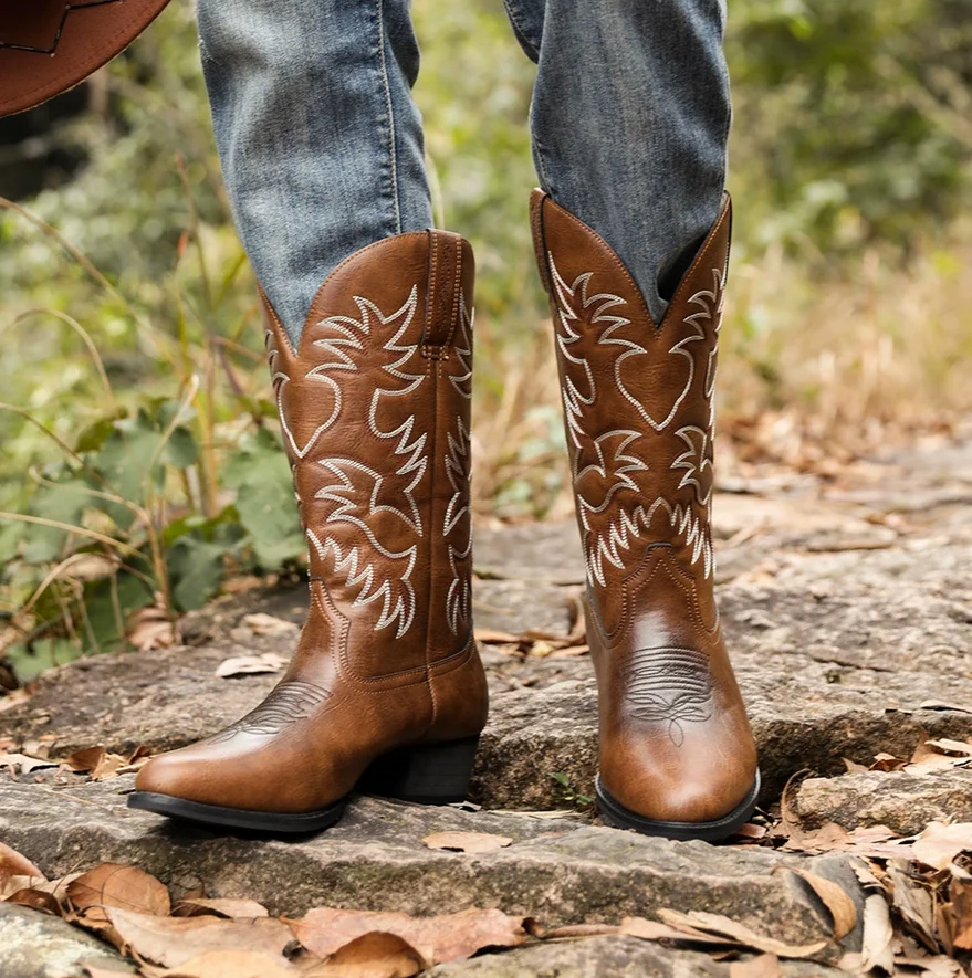 

10 весенне-осенние удобные мотоциклетные ботинки с вышивкой на высоком каблуке и деревянным корнем, модные высокие ковбойские сапоги в стиле вестерн