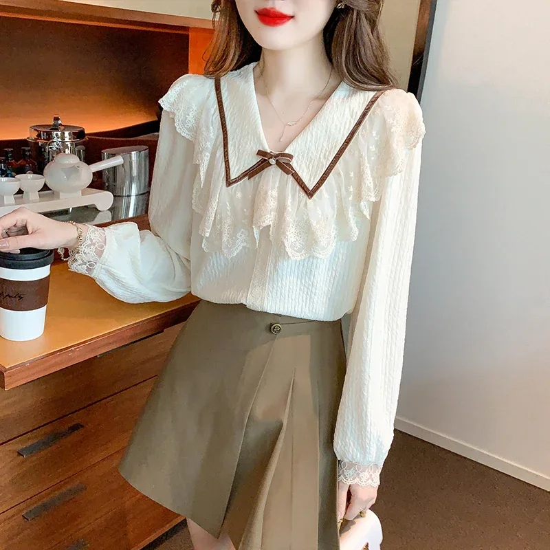 Sweet Autumn New Long Sleeve Doll Collar Women Blouse Bow Lace Splicing Chiffon Blouse Shirt Women Tops Blusas Para Mujer A696