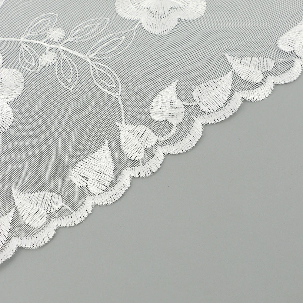 2024 bestickte Spitze Dreieck Schal Gebet Schleier Kirche Hijab Handtuch Frauen Schleier solide Blumen Dreieck Schal Stirnband Hijabs – Detail 16