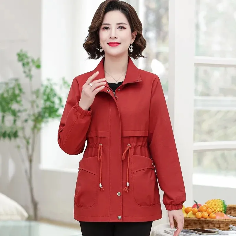 2026 New Spring Autumn Windbreaker Mid Aged Elderly Women Trench Coat High End Slimming Large Size Drawstring Outerwear Female