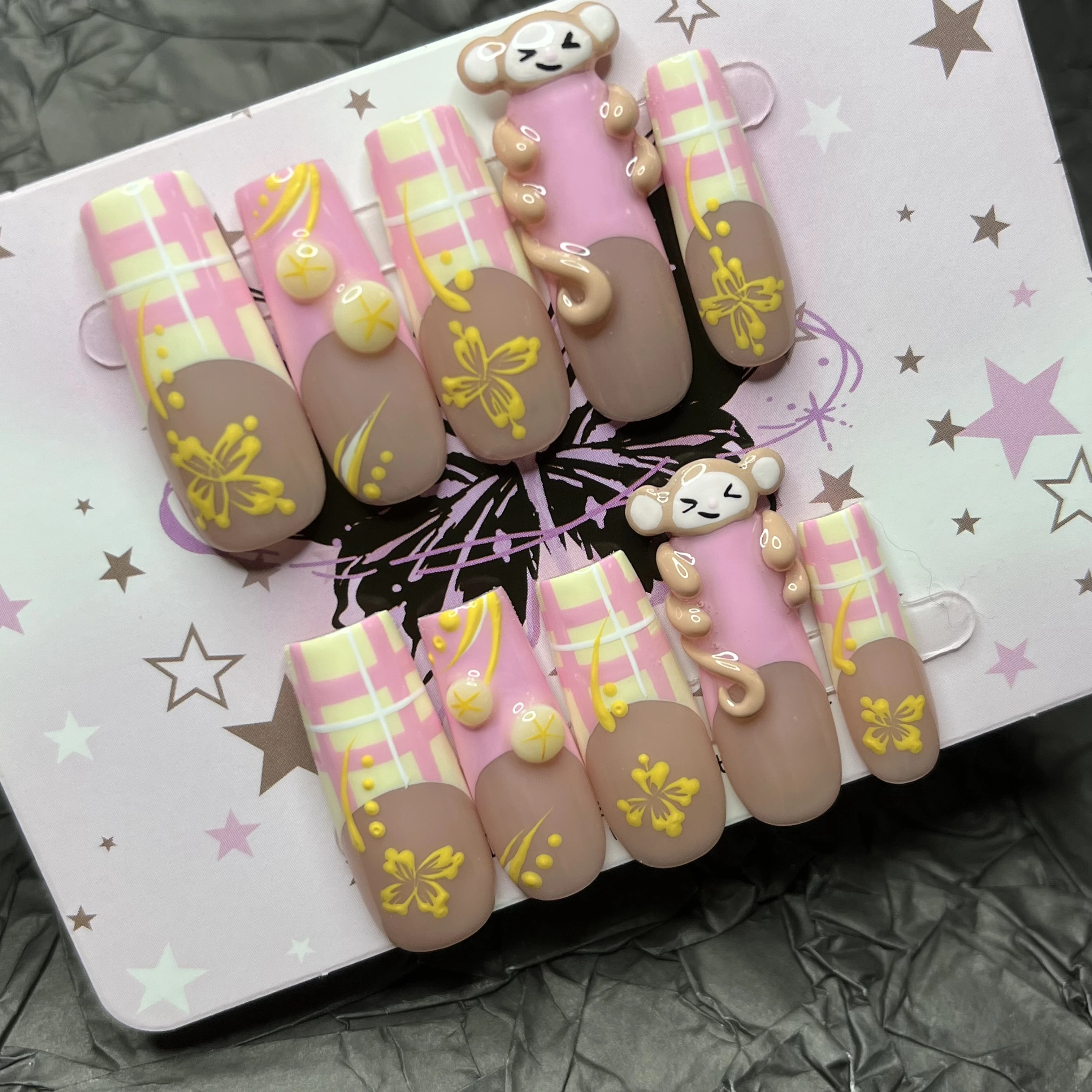 

Handmade 3D Monkey Nail Art Long Square Pink Yellow Press On Nails French Tips Nail Y2k Stylish Hand Painted Flower Monkey Nails