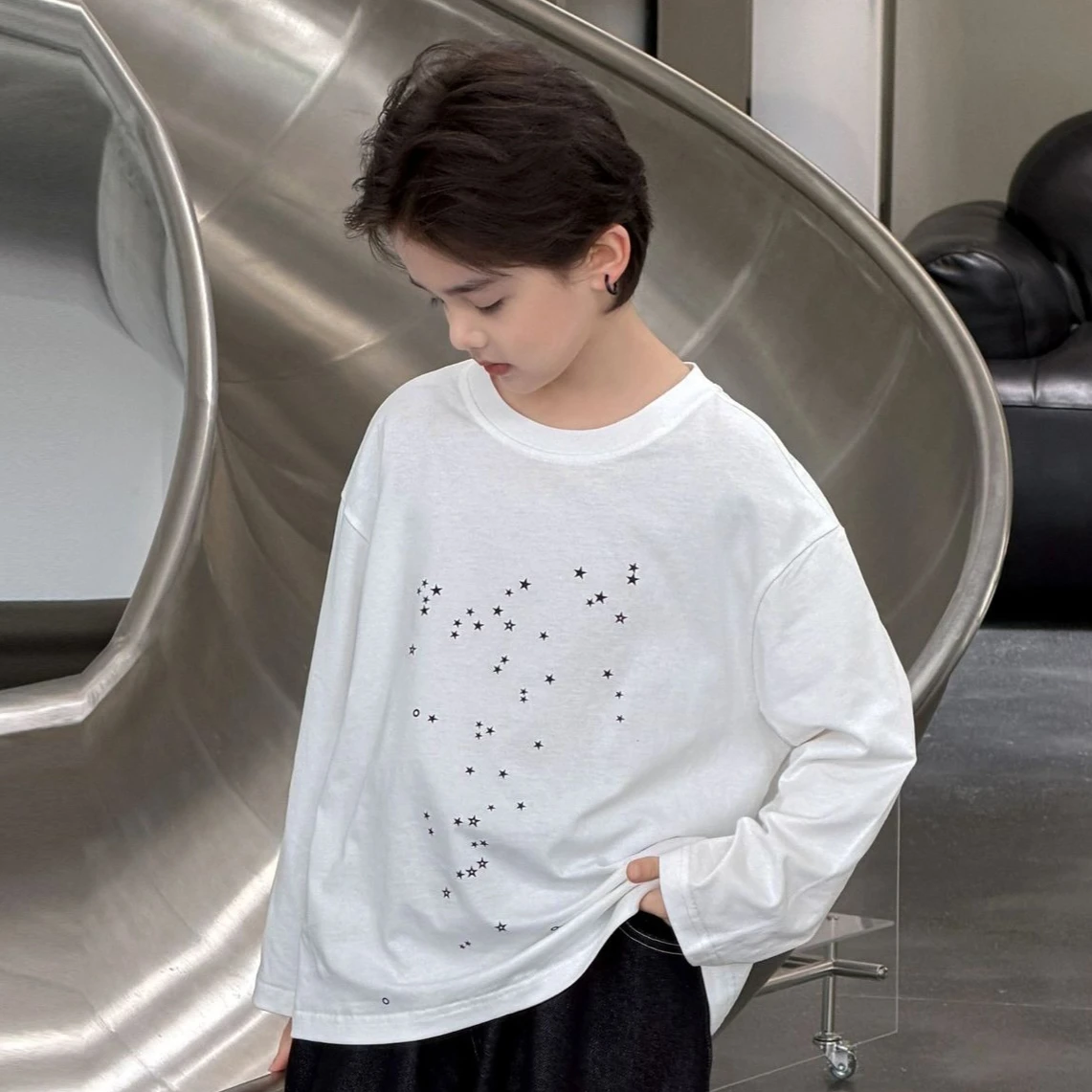 Boys T-shirt 2026 Spring and Autumn New Childrens Clothing Korean Style Boys and Girls Fashion Light Loose Skin-friendly T-shirt