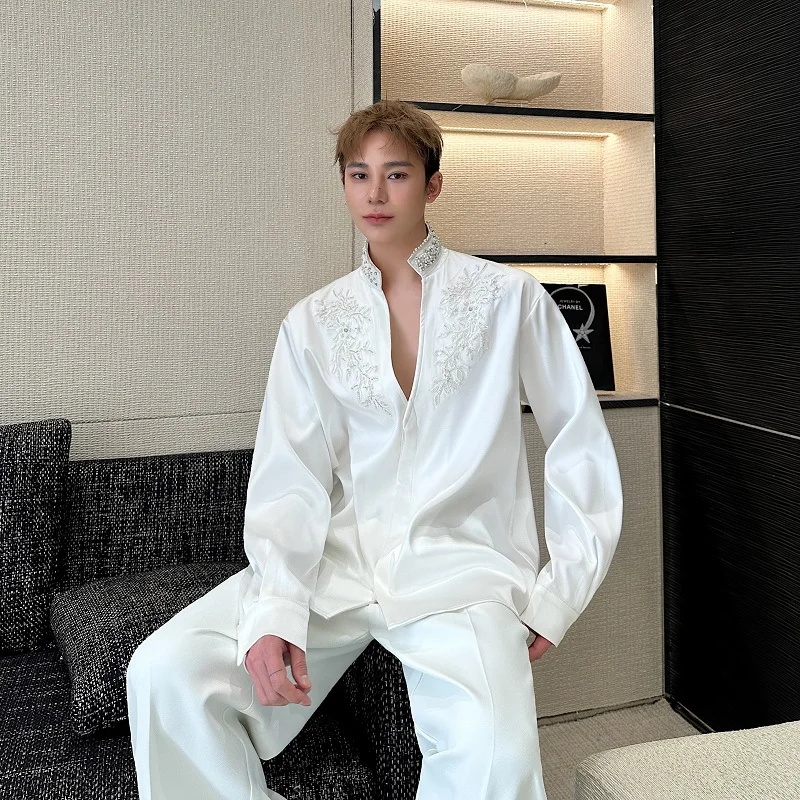 

Новый китайский Sle с тяжелой вышивкой и цветочным жемчугом, водным бриллиантом, V-ne, длинный свеч, мужской дизайн irt Dra, свободный крой, молодежная одежда...