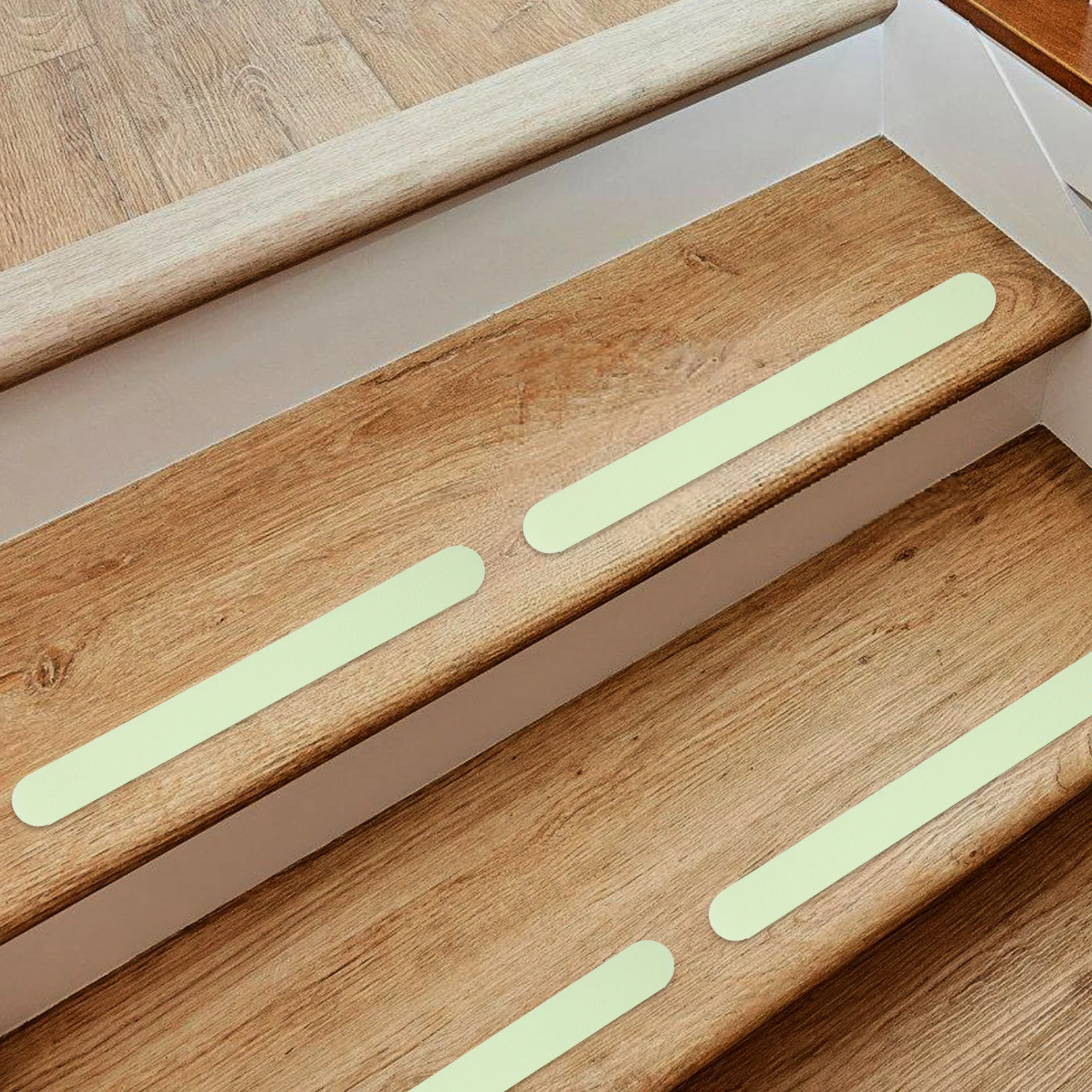 

12Pcs Luminous Reflective Anti Skid Tape For Stairs Green Non Slip Stair Treads High Visibility Glow In The Dark Safety Strips