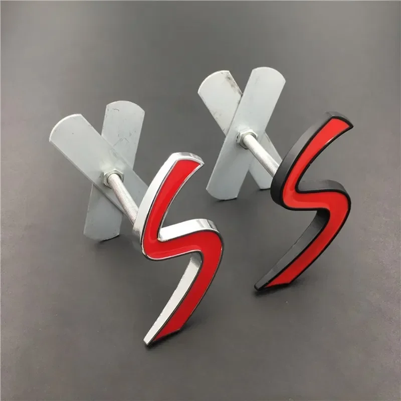 3D Metal Mini Cooper S Front Grille Badge Emblem Sticker Decal for Mini R50 R52 R53 R56 R57 R58 F55 F56 Car Styling Accessories