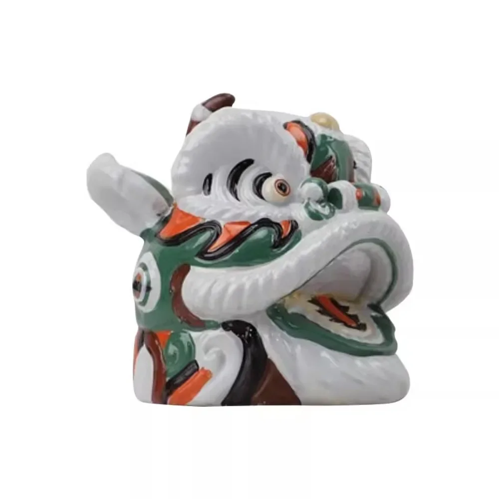 

Chinese resin lion dance head ornament model room study bedroom desktop coffee table decoration