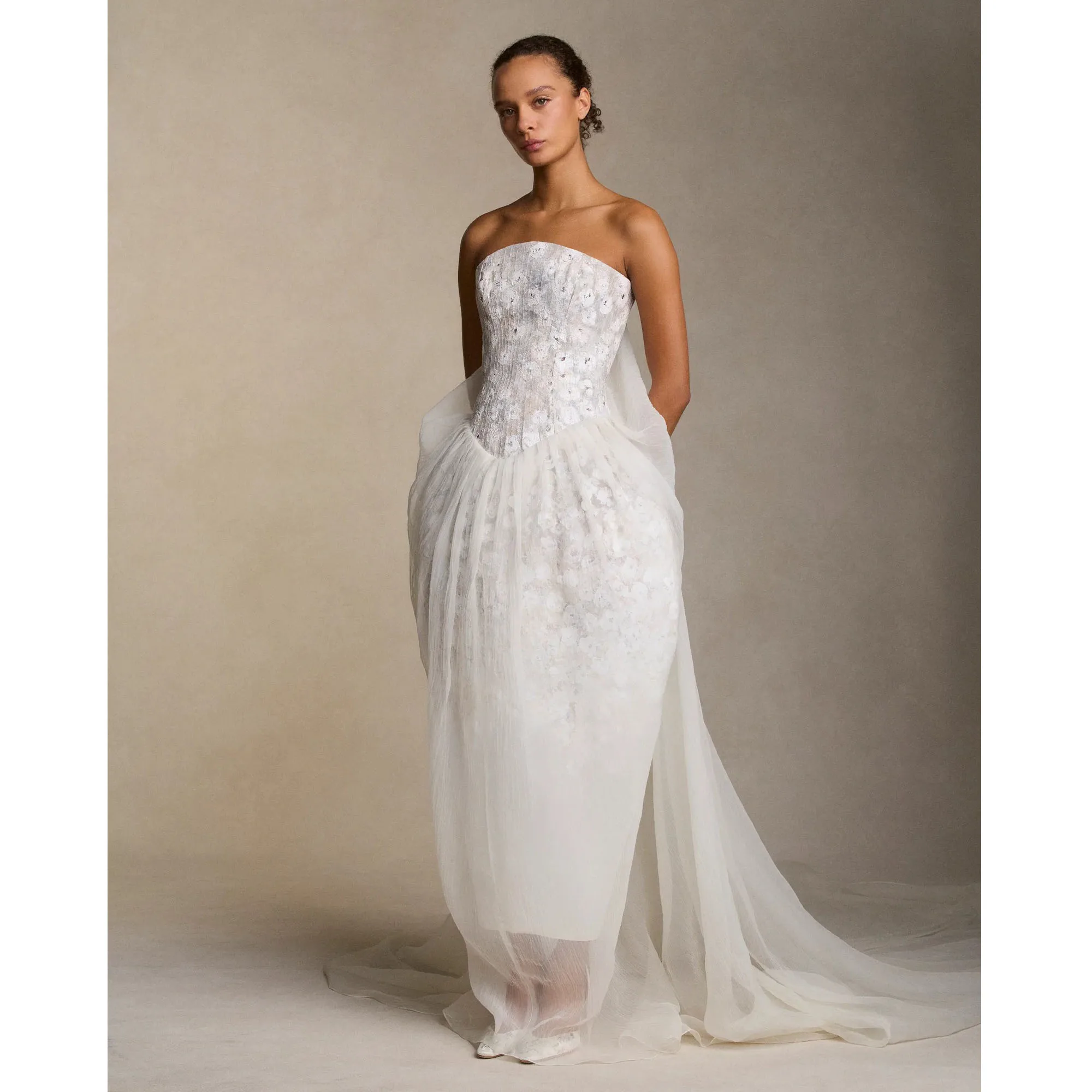 Customized Wedding Dress Strapless Bridal Gowns Trapezoid With Tulle Bridal Dresses Vestidos De Novia