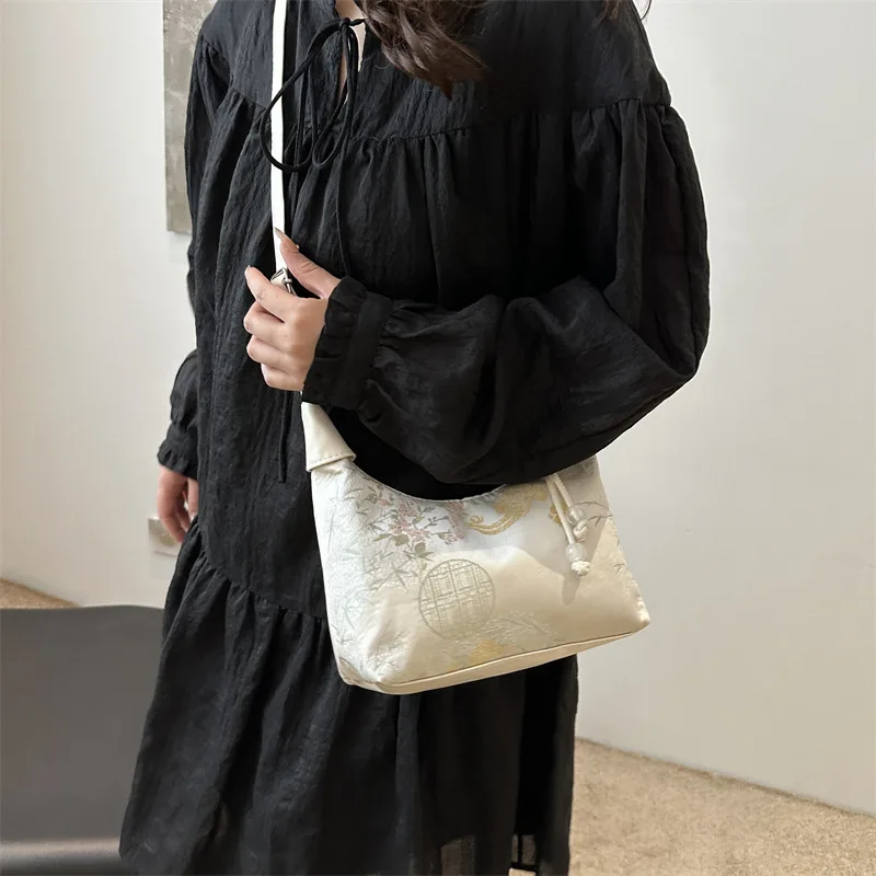 2024Summer New Style Popular Hanfu Ancient Style Handbag Trendy Texture Shoulder Crossbody Underarm Women's Bag