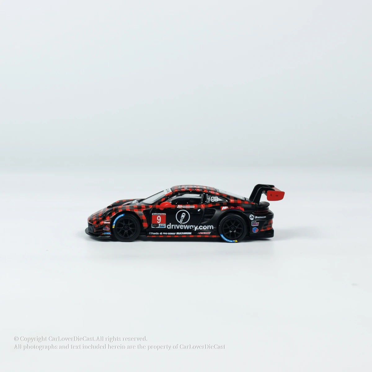 MINIGT 1:64  R #9 GTD PRO Pfaff Motorsports Diecast Model Car