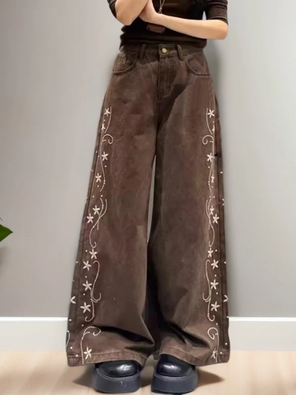 

Весенние джинсы с высокой талией и широкими штанинами, с цветочной вышивкой и боковыми швами, кофейного цвета, повседневные, женские, премиум-класса, модные