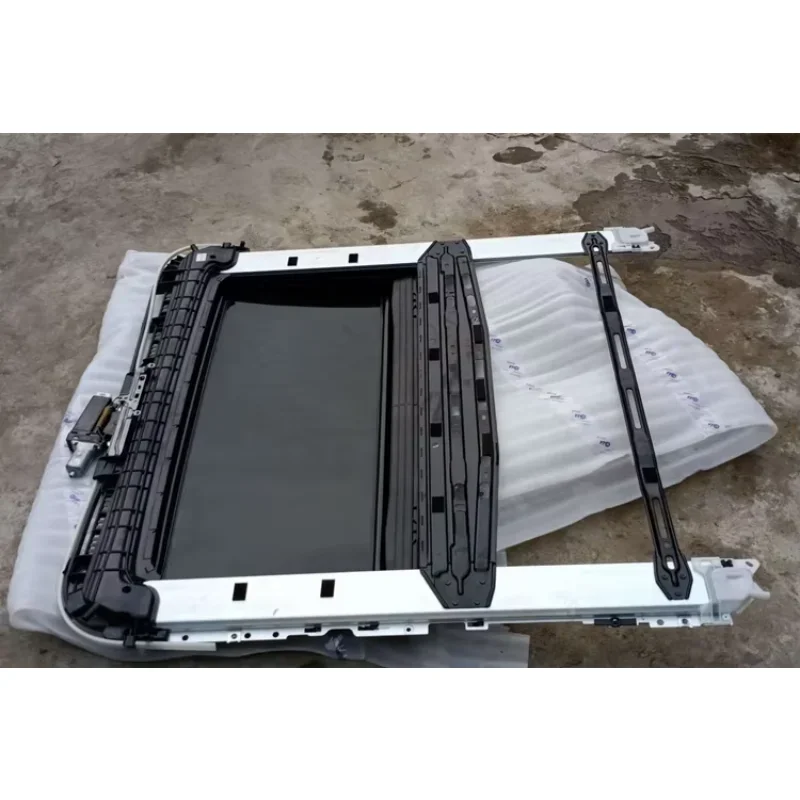 OE 6320330160 Electric Panoramic Auto Sunroof Assembly Frame Motor Car Sunshade Cover For Toyota Crown 2010