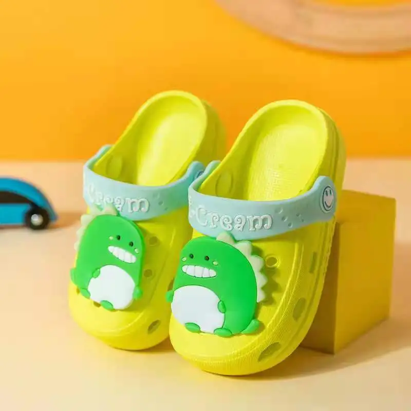 Cartoon Dinosaur Children Clogs Summer Comfort Light Non-Slip Outdoor Sandals Anti-collision Toe Slip-On Kids Shoes Beach Shoes