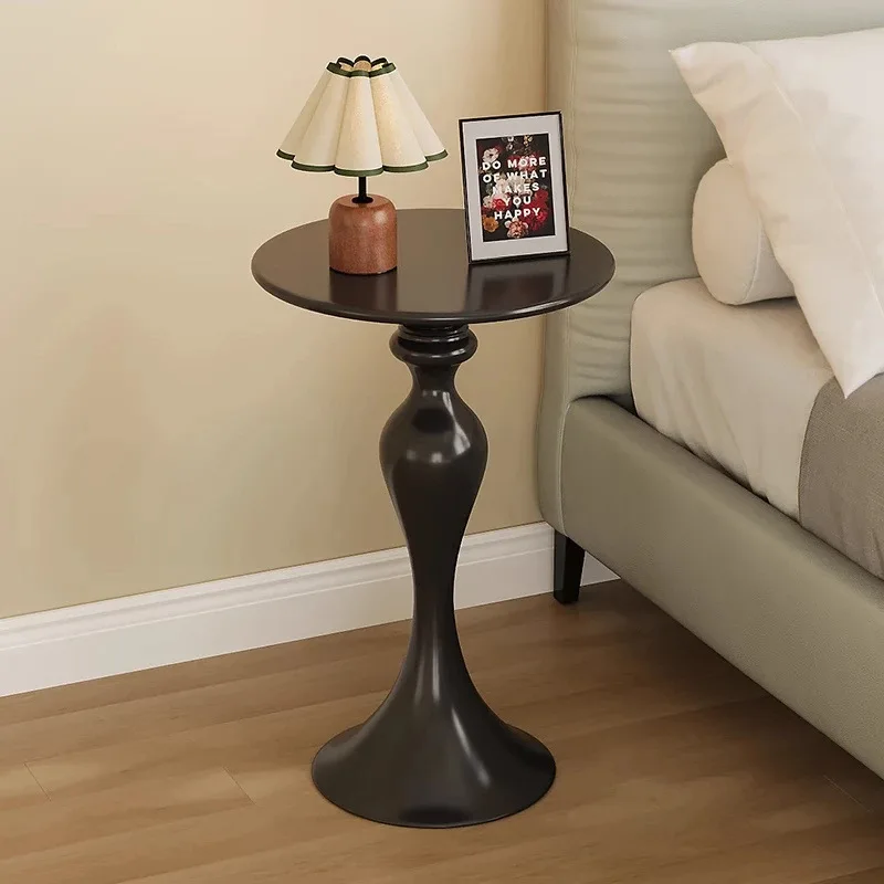 

Simple small apartment, modern corner table, wrought iron style round table