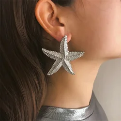 2pcs Summer Beach Classic Fashion Starfish Stud Earrings for Women,Cartilage Trqagus Ear Piercing Jewelry Suitable Vacation Wear