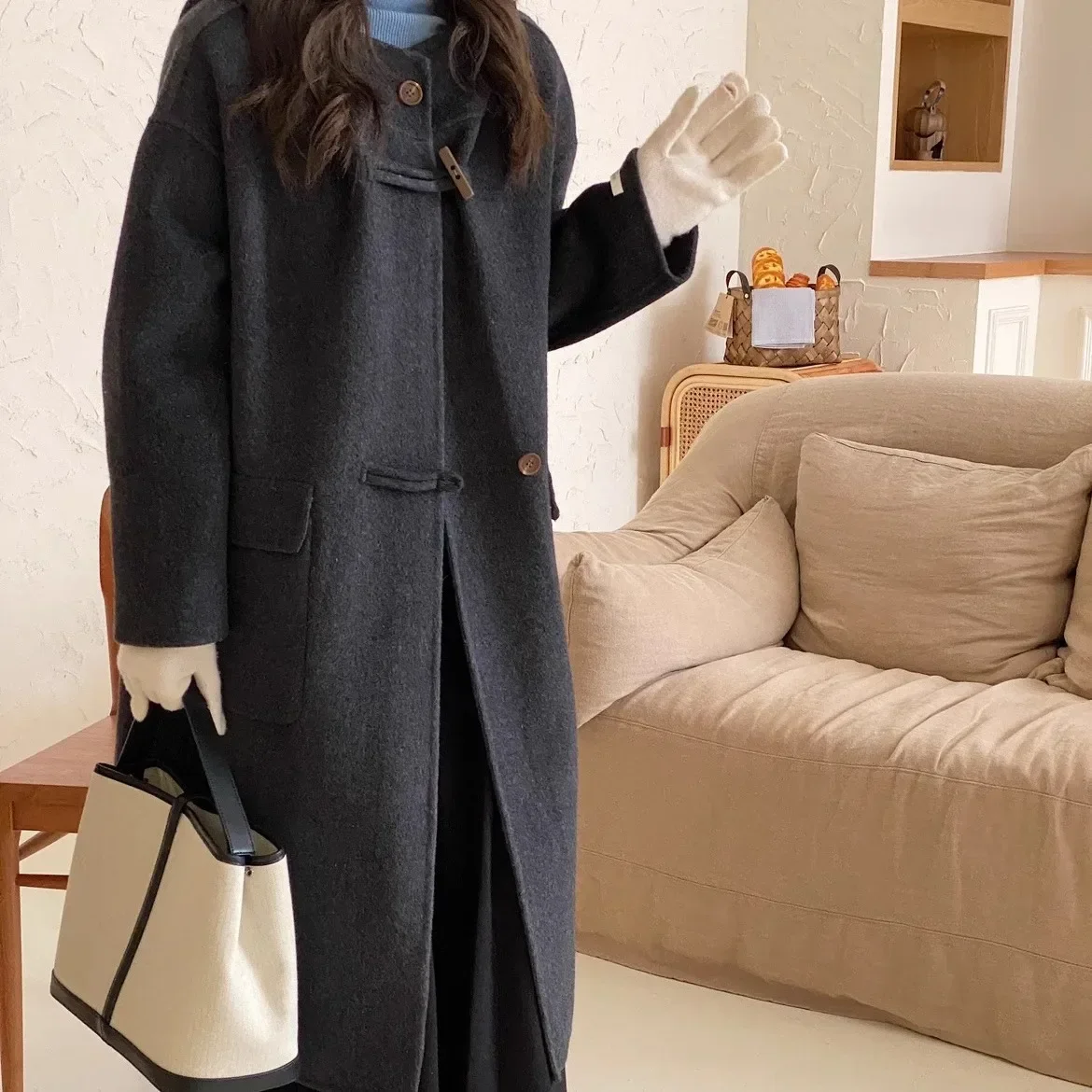 

Hooded H version double-sided wool coat, long loose thickened warm winter cashmere horn buckle jacket for women