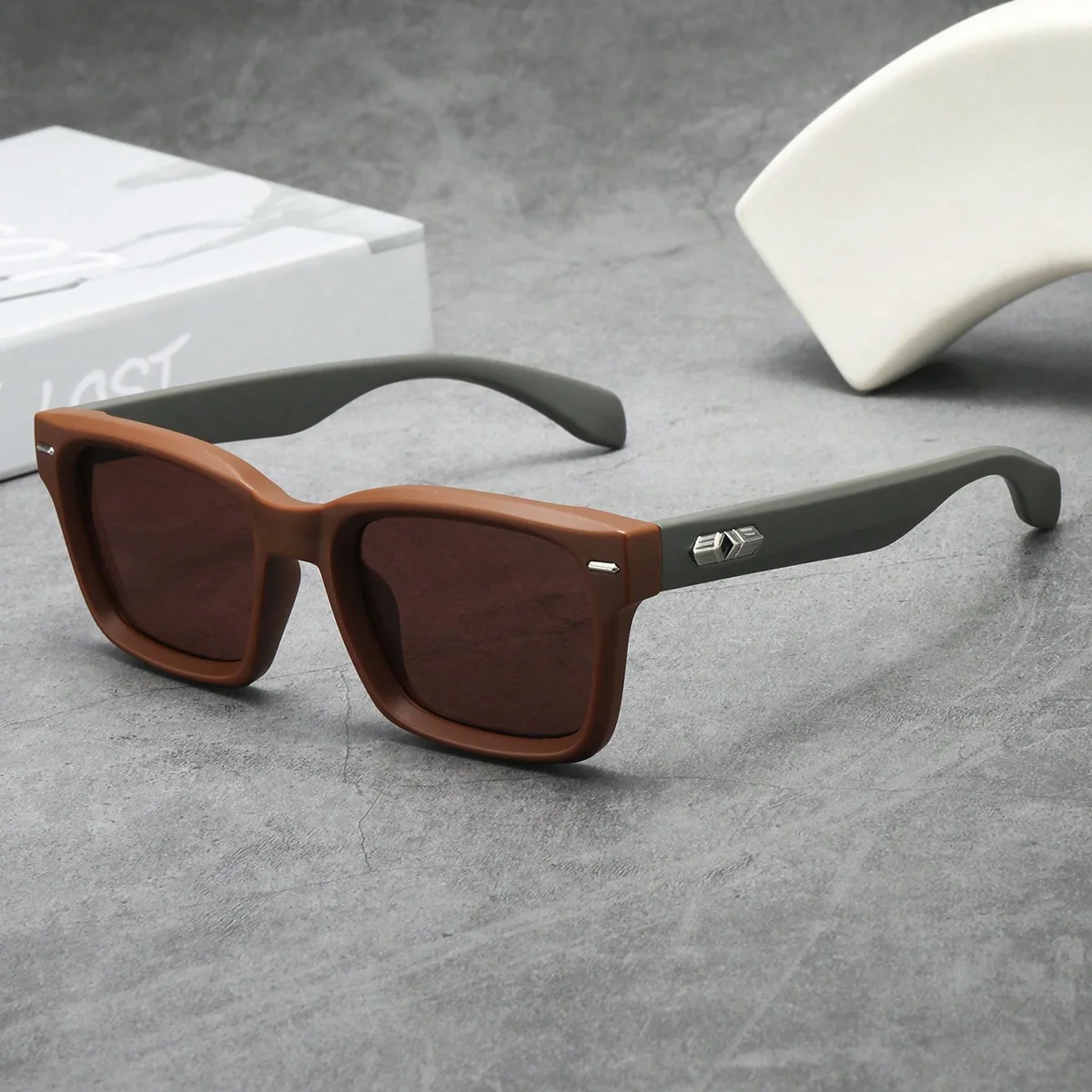 #55 Wooden Frame Sunglasses Comparison Guide