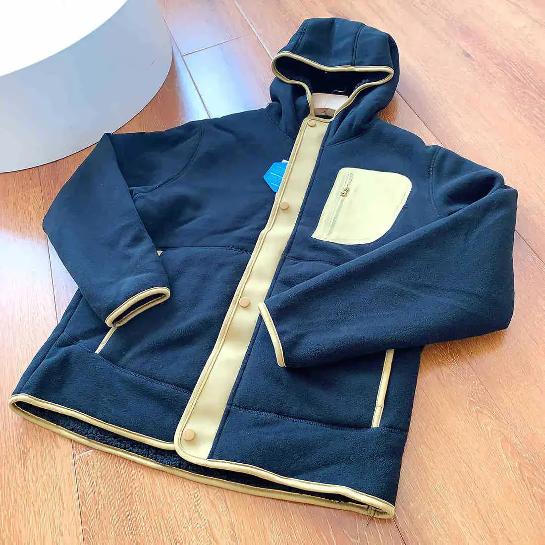 

Outdoor Thickened Lambskin Winter Fashion Fishing Sports Men's and Women's Couple Outdoor Windproof and Warm Polar Fleece Jacket