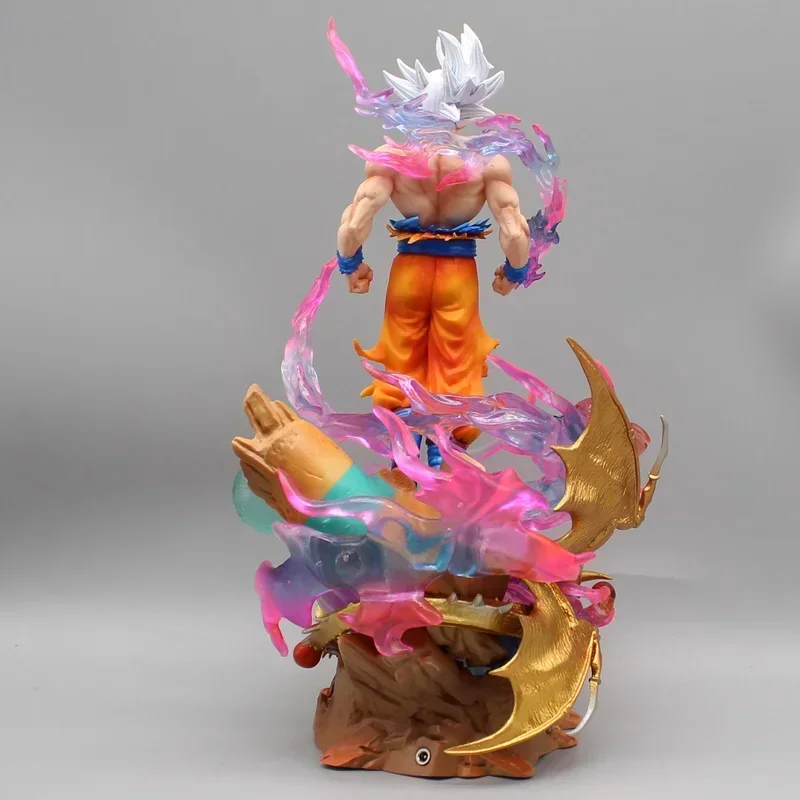 Figura de Dragon Ball Gk de 28cm para niños, juguete de Pvc de pelo blanco, Son Goku, adornos de escritorio, estatua, regalo de Navidad