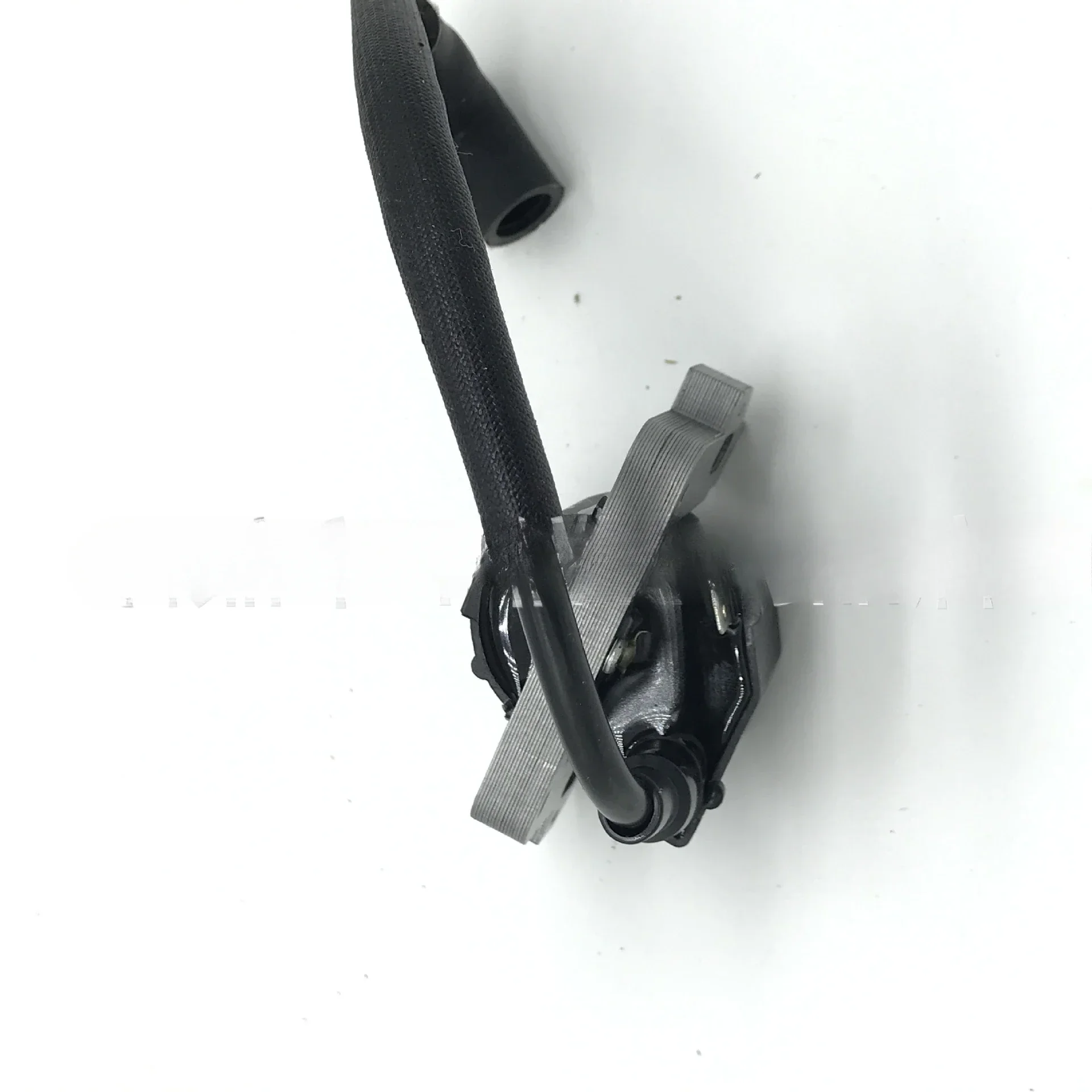 Ignition Coil For Honda GC135 GC160 GC190 GCV135 GCV160 GCV190 30500-ZL8-004 30500-ZL8-014