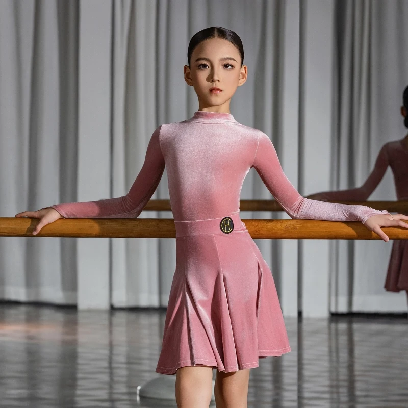 2025 New Latin Dance Competition Clothing For Girls Pink Velvet Long Sleeved Split Skirts Suit Chacha Rumba Latin Wear  DQS20014