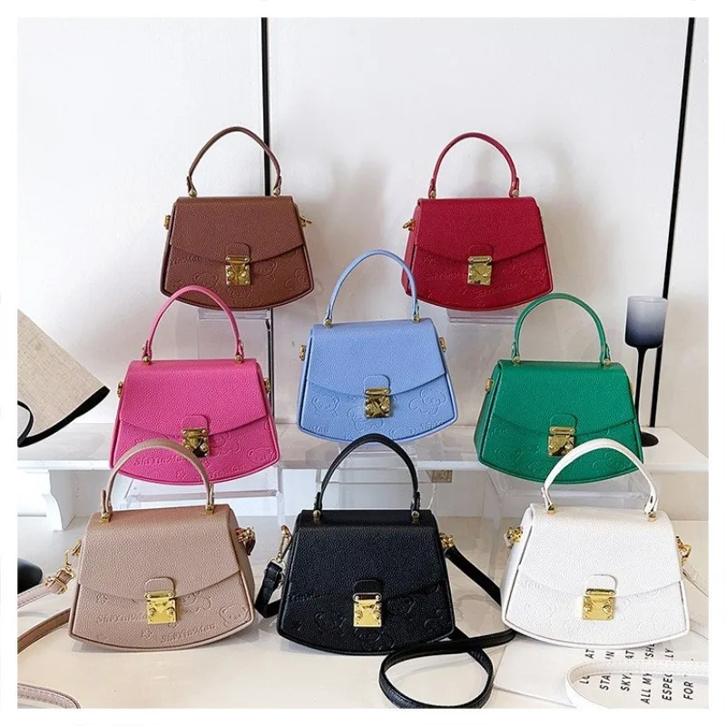 

Fashionable Unique Minimalist Crossbody Bag For Women Trendy Solid Color Leather Large Capacity Commuter Design