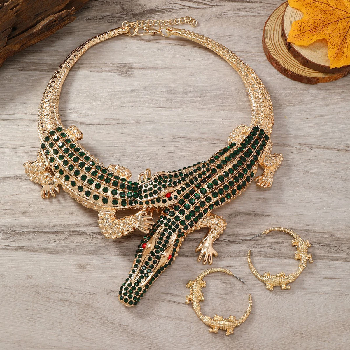 Europe and America Vintage Women\'s Jewelry Sets Multi Colors Crocodile Rhinestone Pendnts Choker Necklace Hoop Earrings Set New