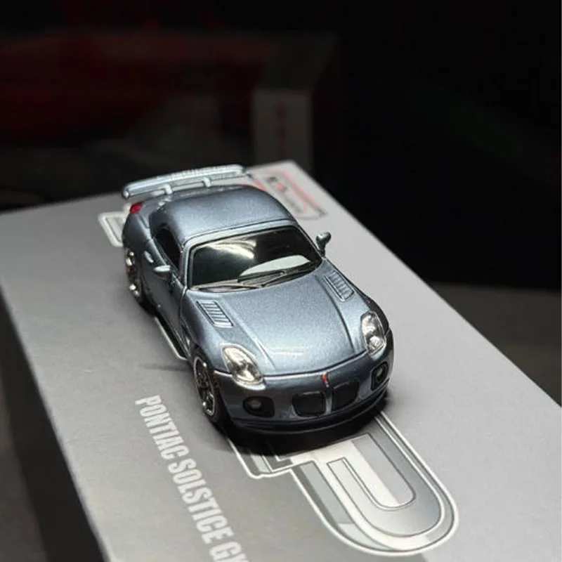 

MK 1:64 Scale Pontiac Solstice GKP Simulation Alloy Car Model Static Display Collectible Gift toy Souvenir Decoration