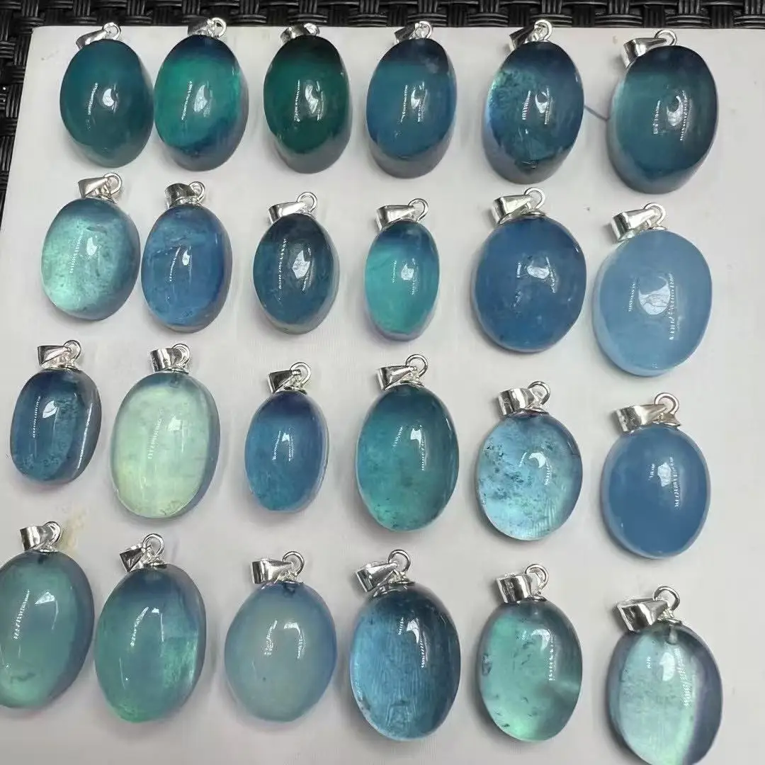 

Unit One Piece 925 Silver Inlay Natural Aquamarine Crystal Cabochon Carving Pendant for Meditation