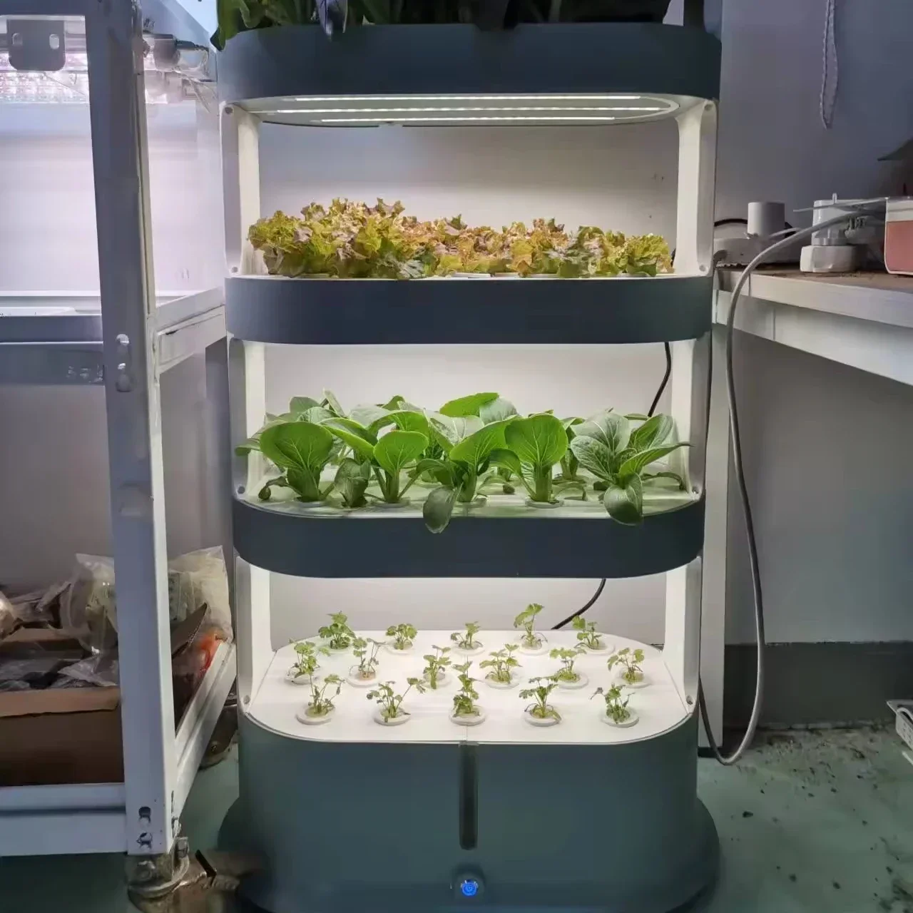 

Hydroponic machine water cycle automatic cultivation